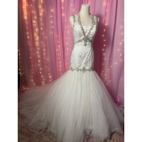 Beautiful Franssical Wedding Dress NWT - Picture 1 of 13